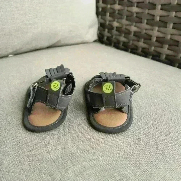 First Step Girls Sandals Size 9-12 Months Baby Sandals Stepping Stones Shoes - Picture 3 of 5